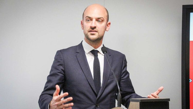 Retour à l’ordre constitutionnel,disparition d’activistes : Paris interpelle Conakry…