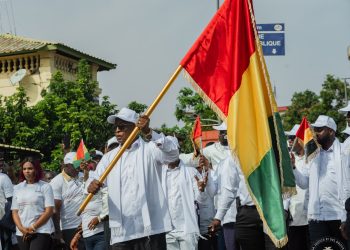 Conakry : Le Premier Ministre Amadou Oury Bah lance officiellement les Journées Nationales des Symboles de l’État